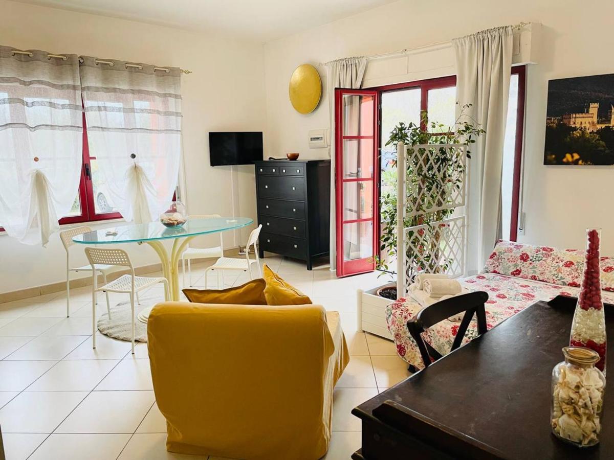 Regina Del Mare Holiday Apartments Tirrenia Exteriör bild
