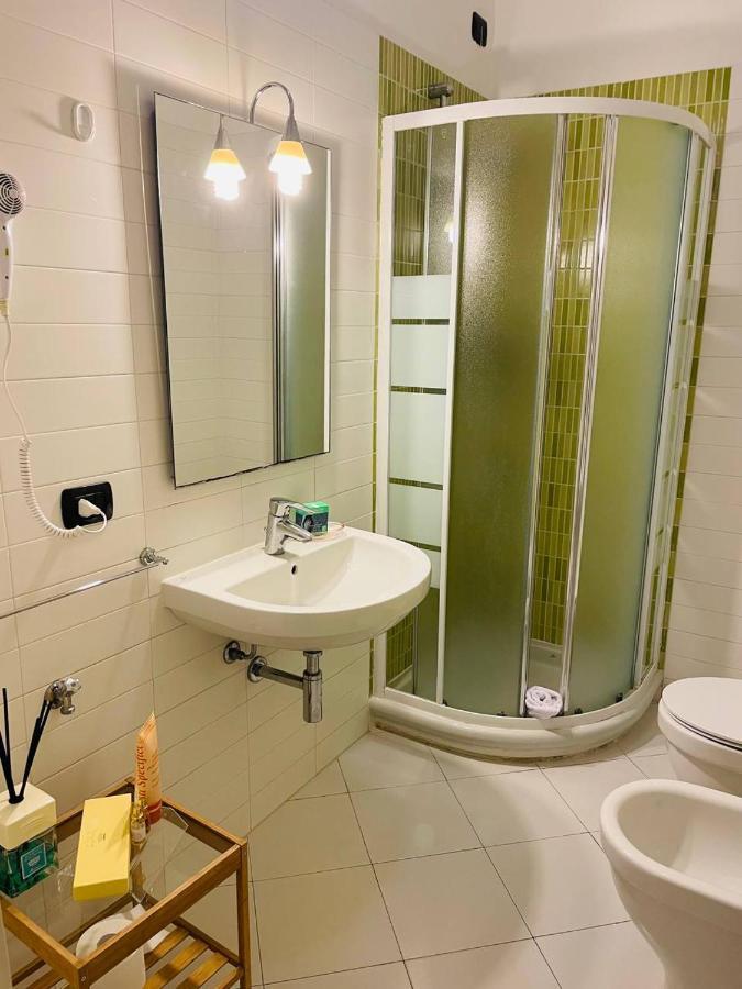 Regina Del Mare Holiday Apartments Tirrenia Exteriör bild