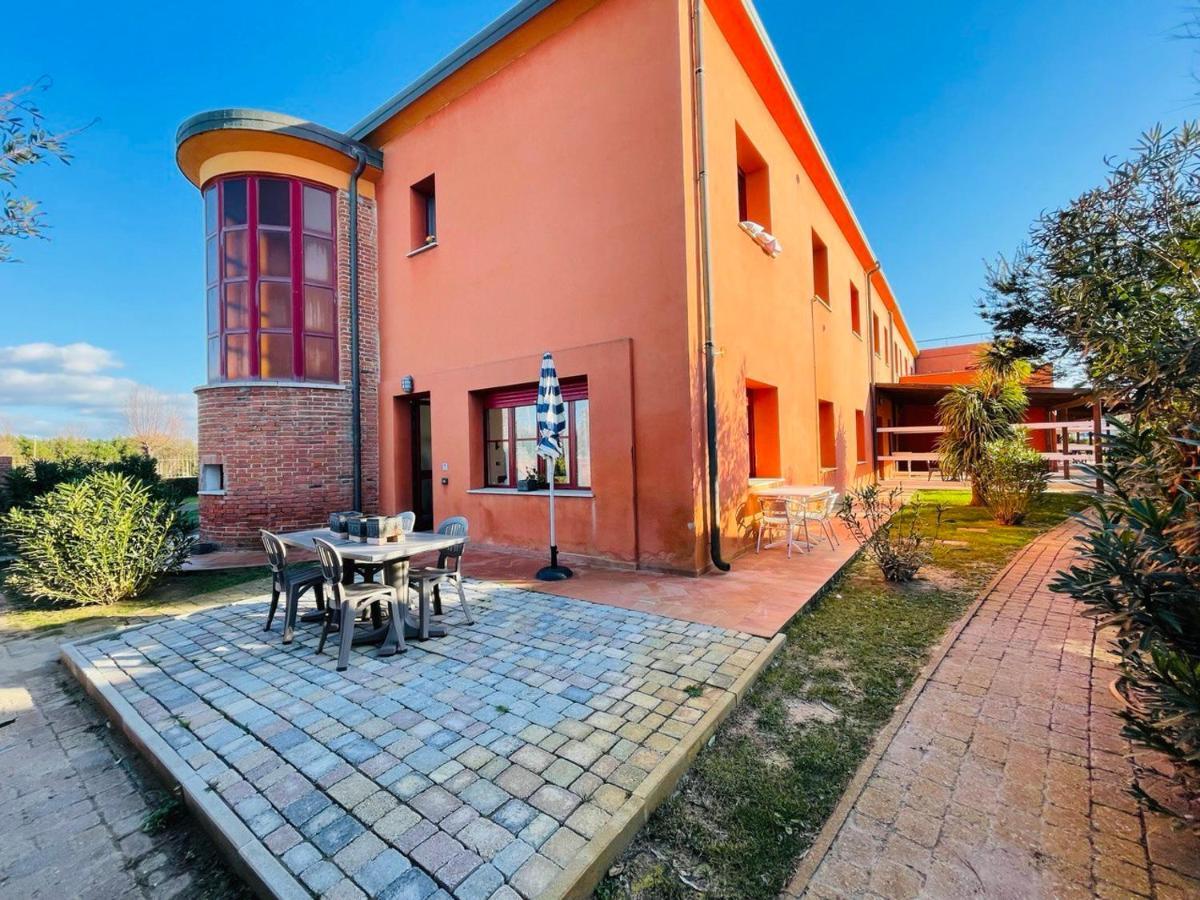 Regina Del Mare Holiday Apartments Tirrenia Exteriör bild