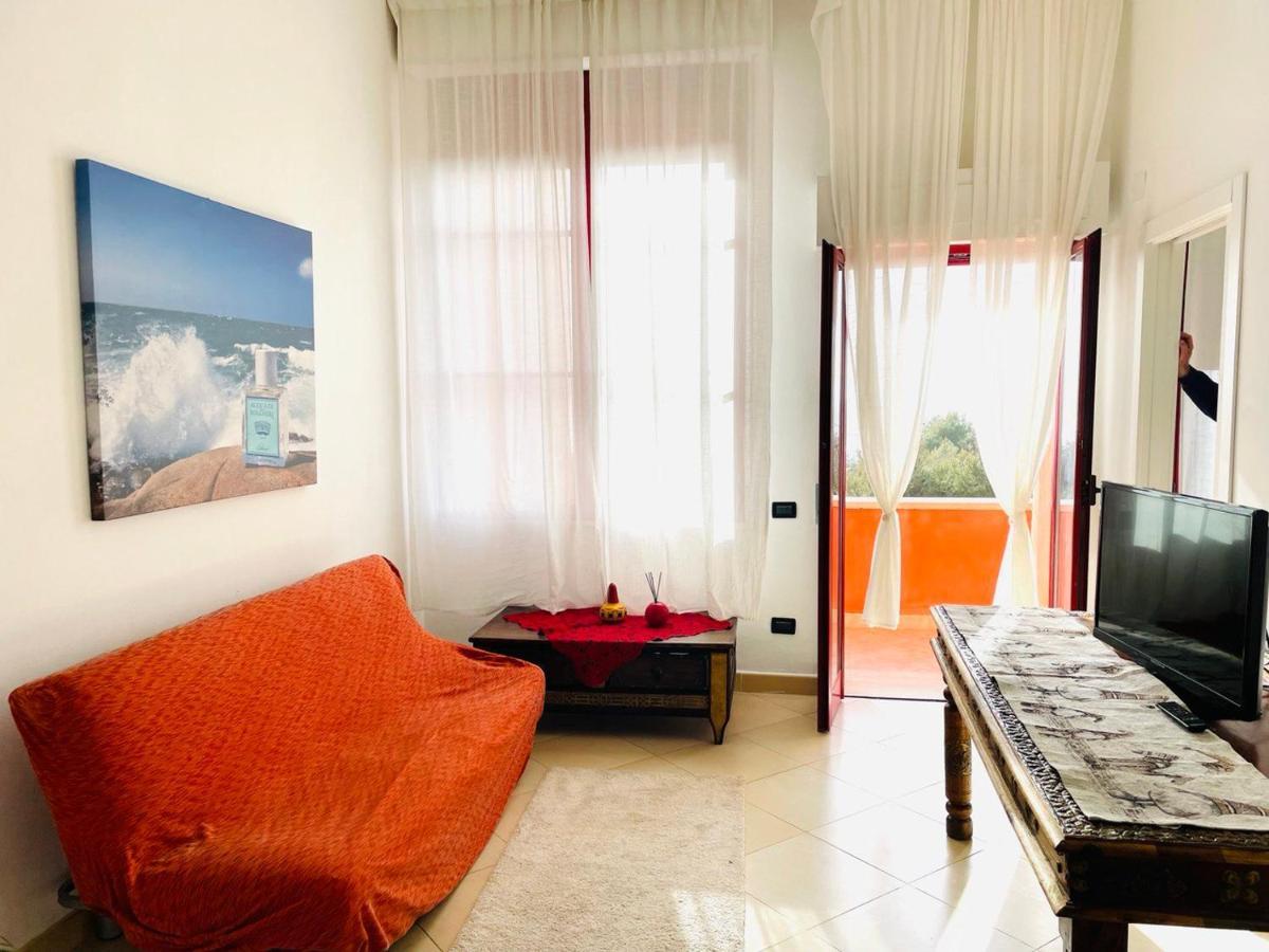 Regina Del Mare Holiday Apartments Tirrenia Exteriör bild