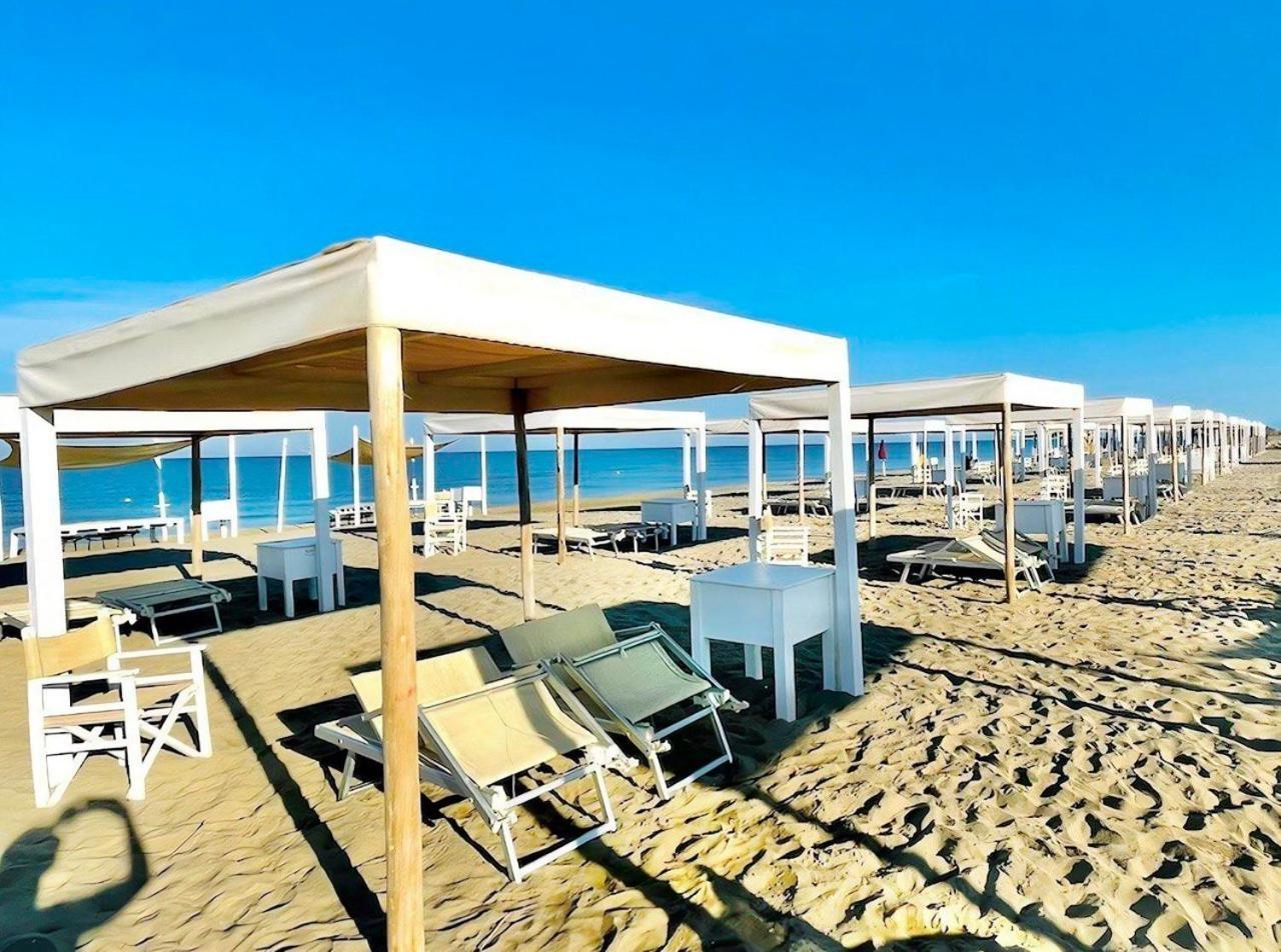 Regina Del Mare Holiday Apartments Tirrenia Exteriör bild